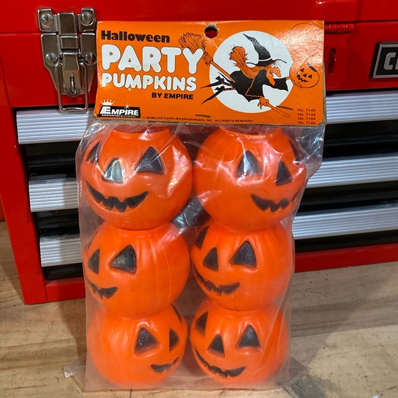 Empire Other - Vintage Halloween Empire Blow Mold Mini Plastic Party Pumpkins 6 Pack Sealed 🎃